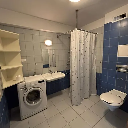 Dom Akademicki Przy Ulicy Nieszawskiej *