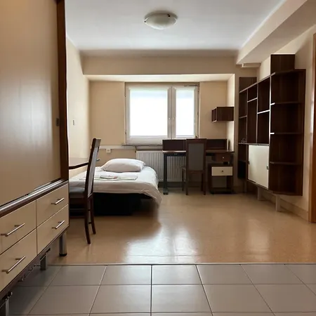 Aparthotel Dom Akademicki Przy Ulicy Nieszawskiej Poznan